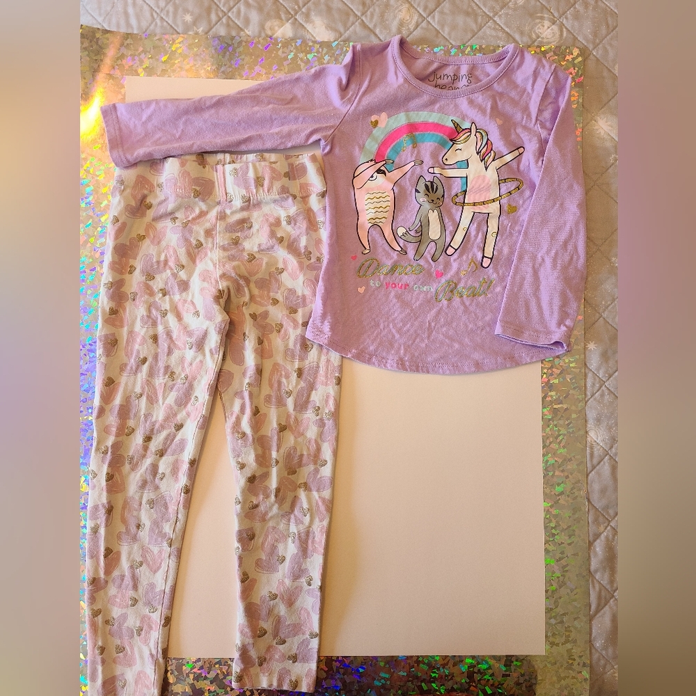 Tshirts and Leggings set